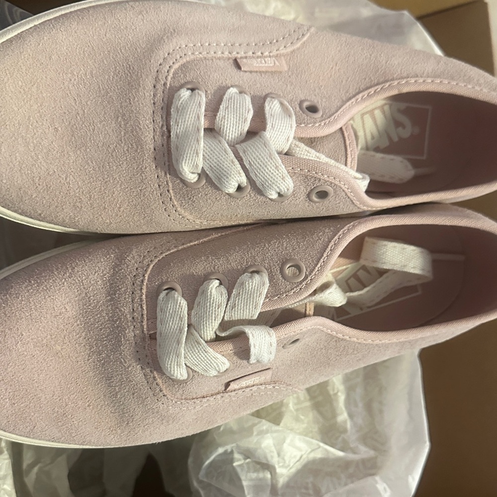 Vans Women's Soft Pink Lace-Up Sneakers